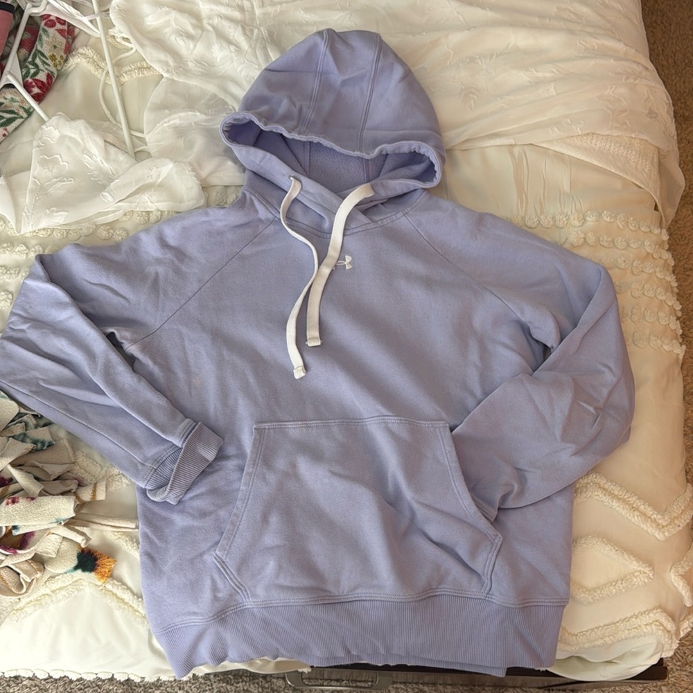 Women’s under Armour hoodie size small